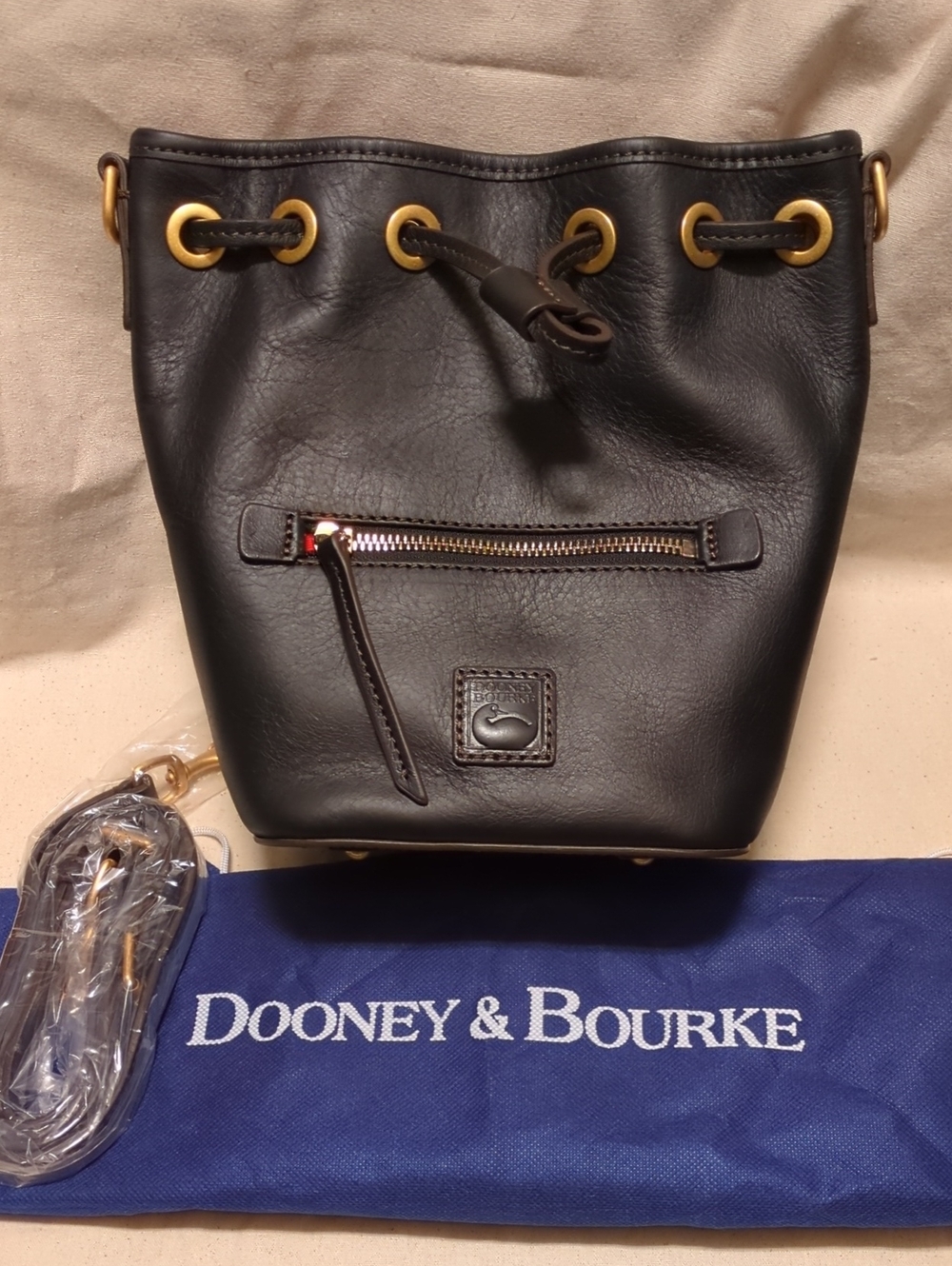 Dooney & Bourke Black Florentine Leather Mini Drawstring Bucket Bag ✨New
